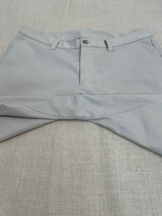 Lululemon Pants Men's 31 Cream Commission Slim Classic Chino Flat Front - Picture 13 of 16